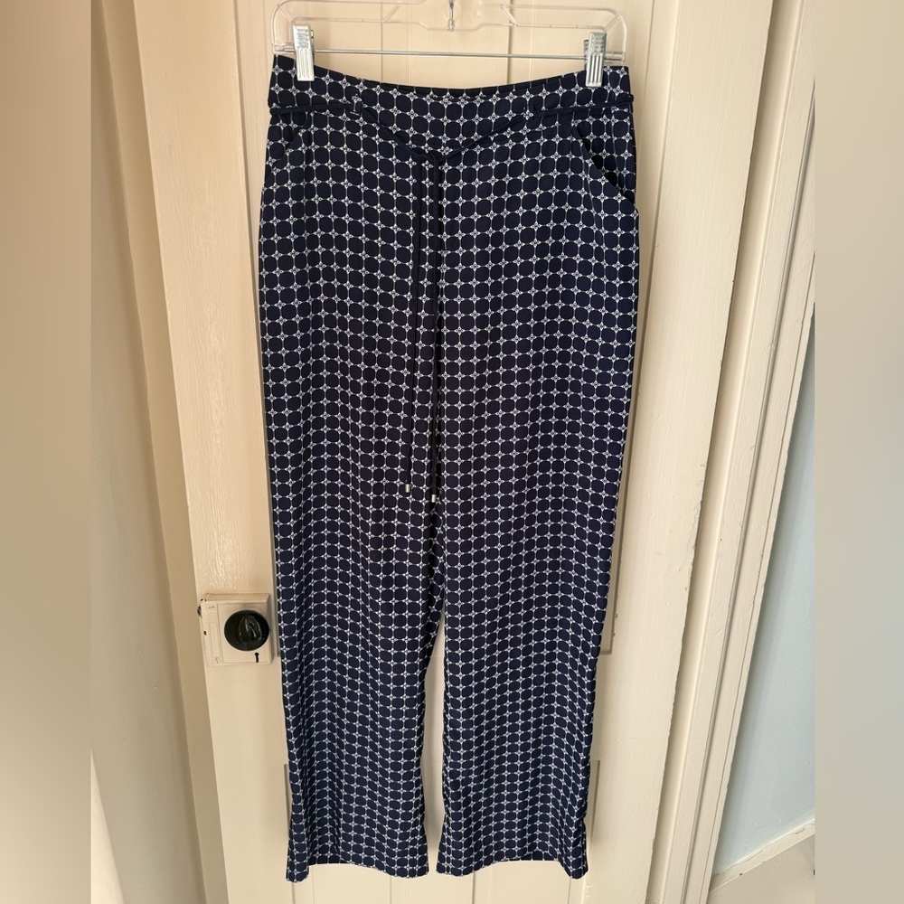 Adrianna Papell Navy and White Geometric Joggers